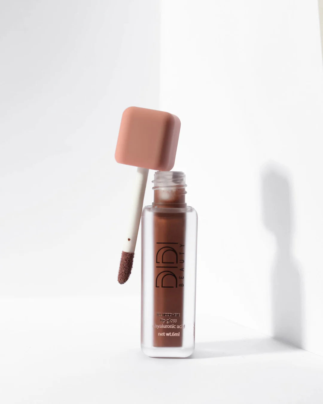 Didi Beauty All Nood here lip gloss