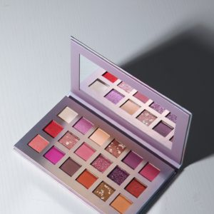 Honey Beauty Honey PLUM Eyeshadow Palette