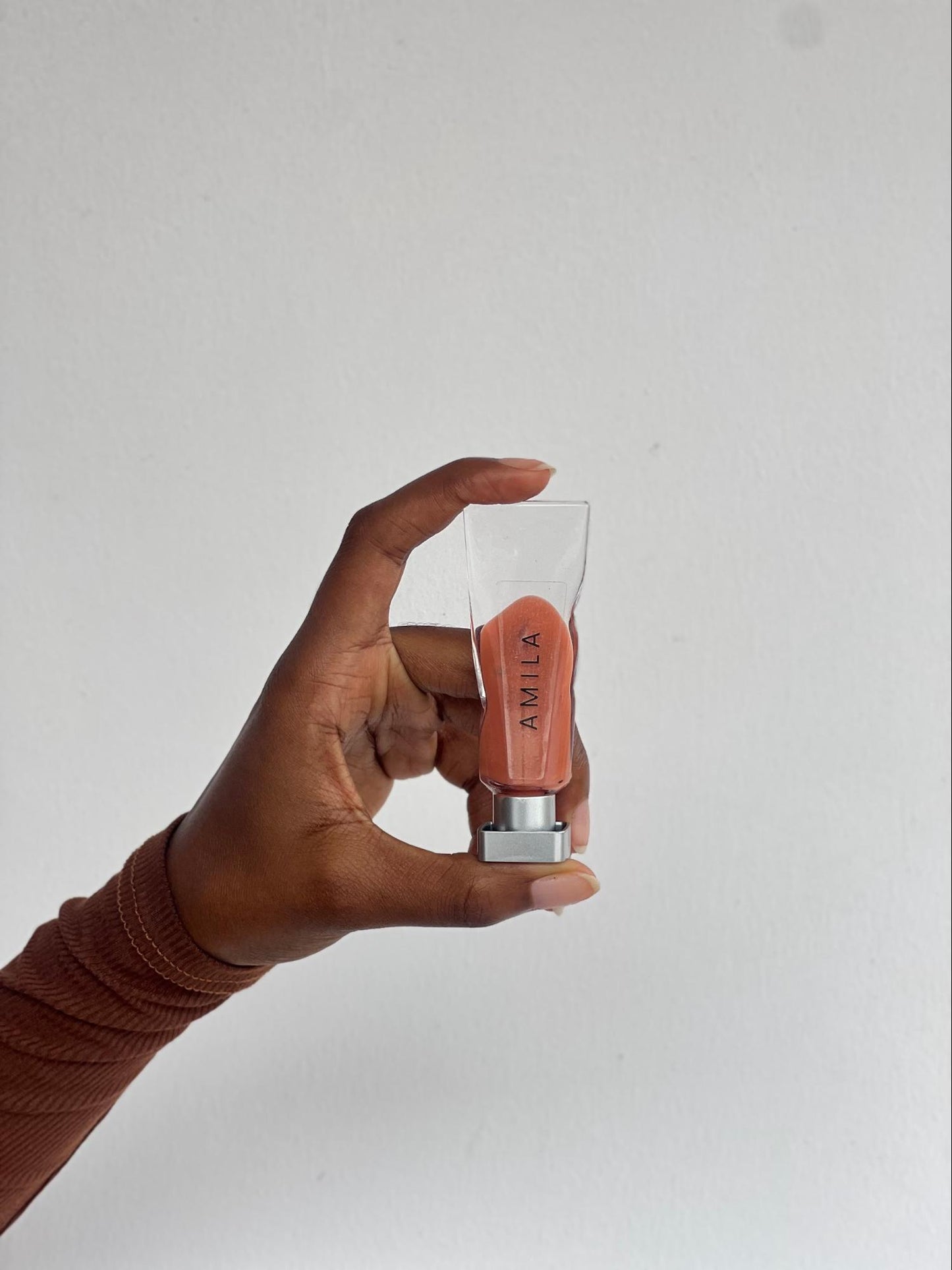 Amila Lip Oil