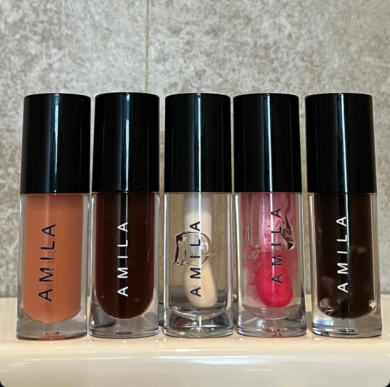 Amila Lip Oil