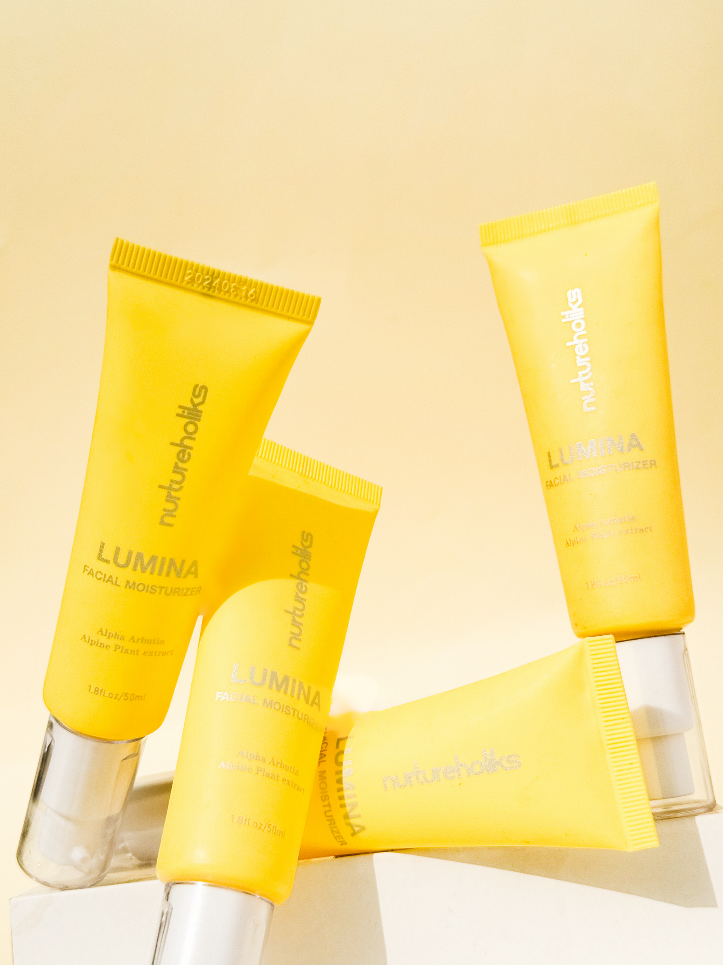 Nurtureholiks Lumina Facial Moisturizer